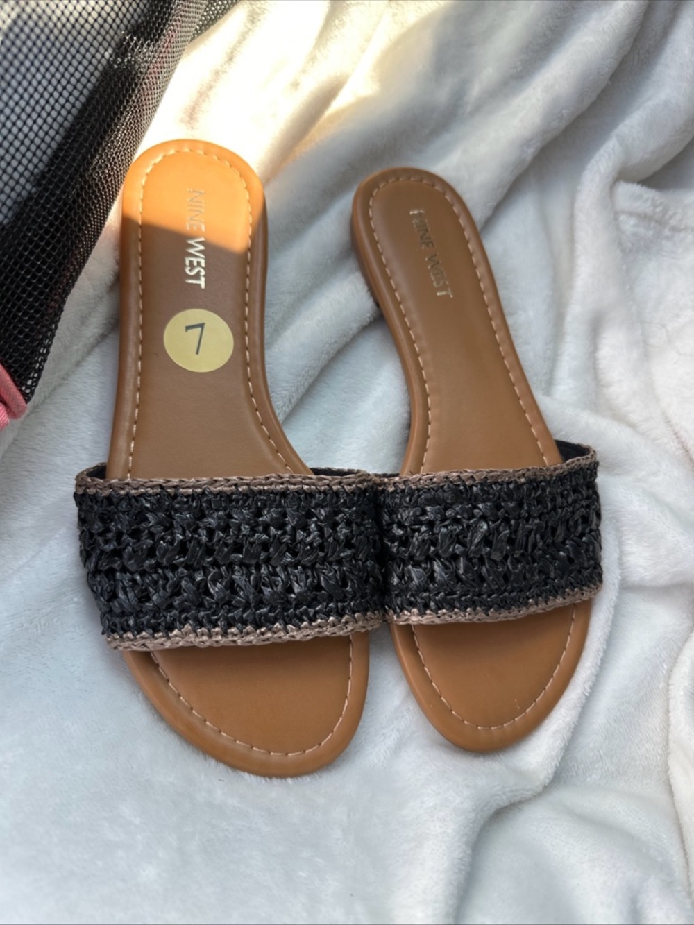 Nine West Women’s Black Woven Strap Tan Slide Sandals- Size 7 - Picture 2 of 5